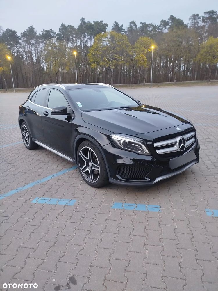 Mercedes-Benz GLA 220 CDI - 1