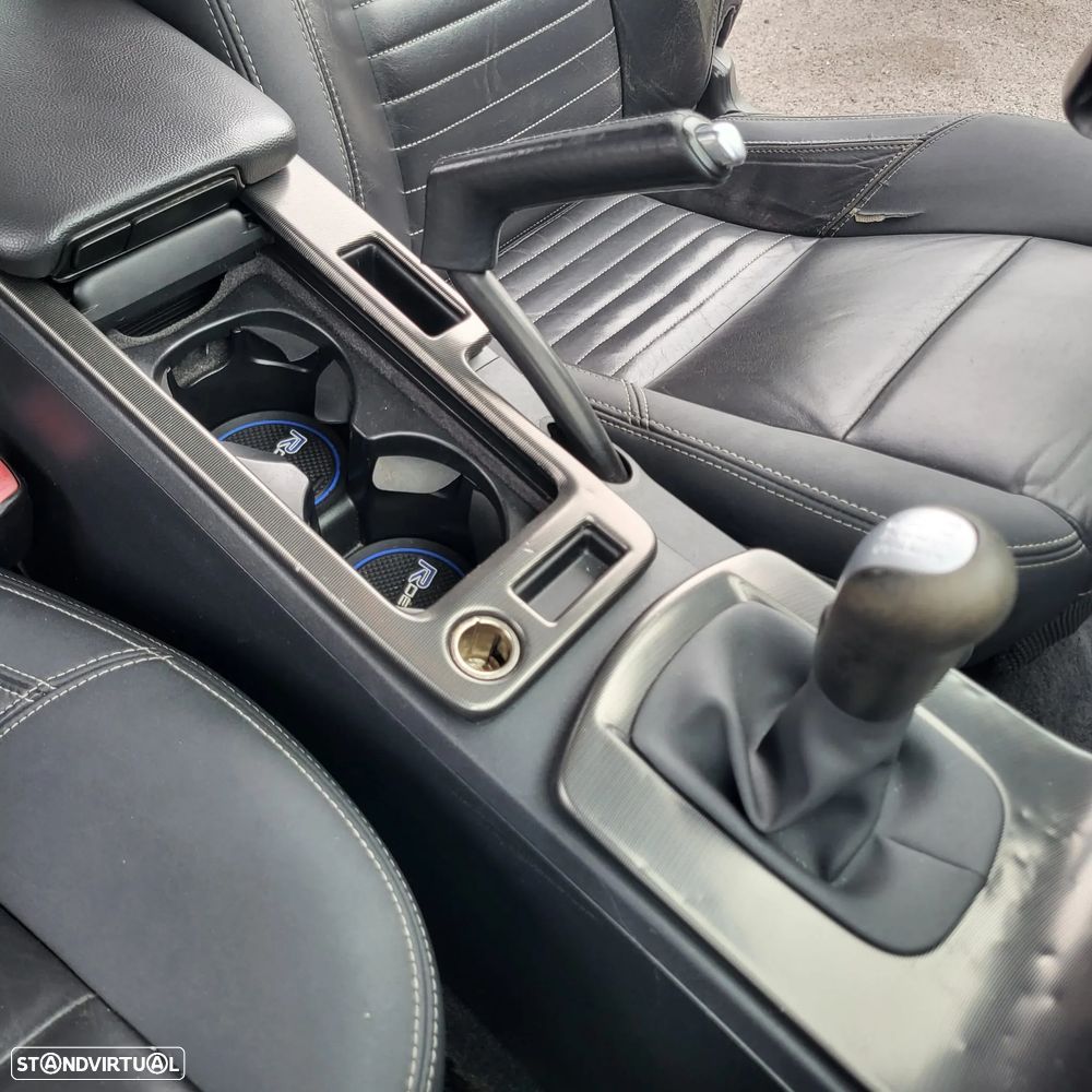Volvo C30 D2 RDesign Edition - 20