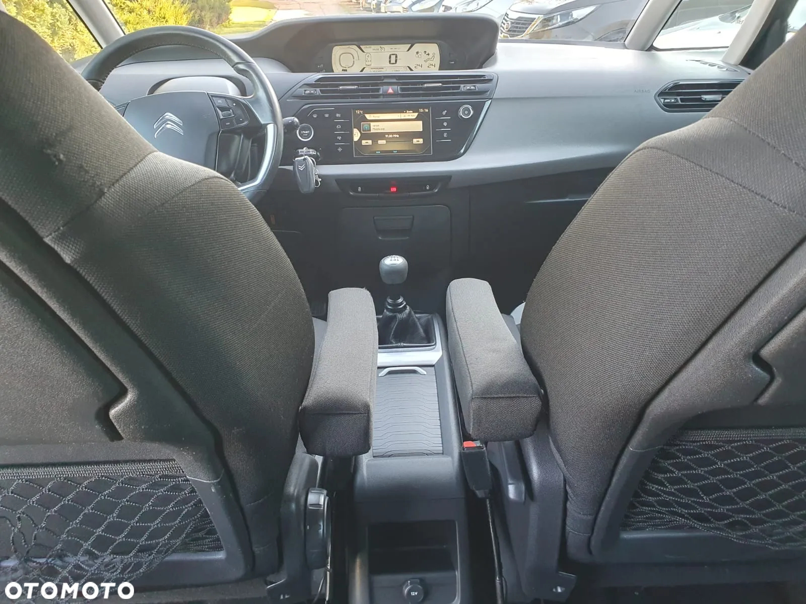 Citroën C4 Picasso 1.6 e-HDi Attraction - 25
