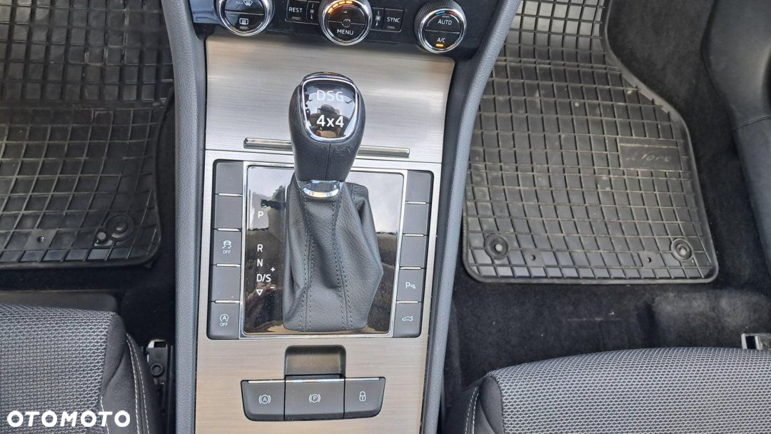 Skoda Superb - 16