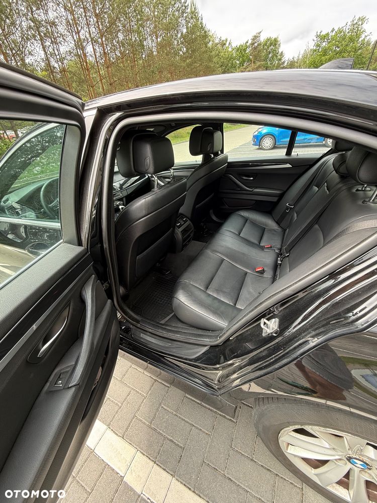 BMW Seria 5 520d - 15
