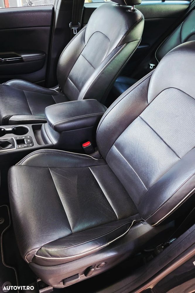 Kia Sportage 2.0 DSL HP 6AT 4x4 GT Line - 11