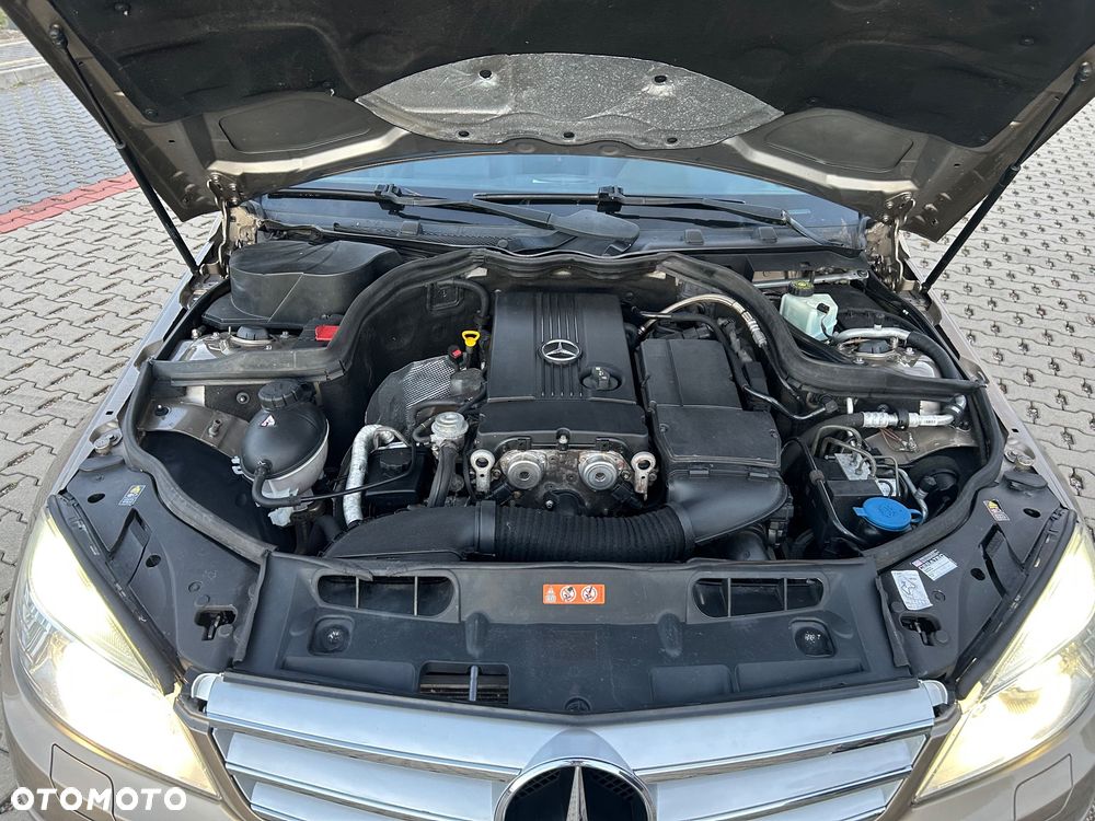 Mercedes-Benz Klasa C 180 Kompressor Automatik BlueEFFICIENCY - 9
