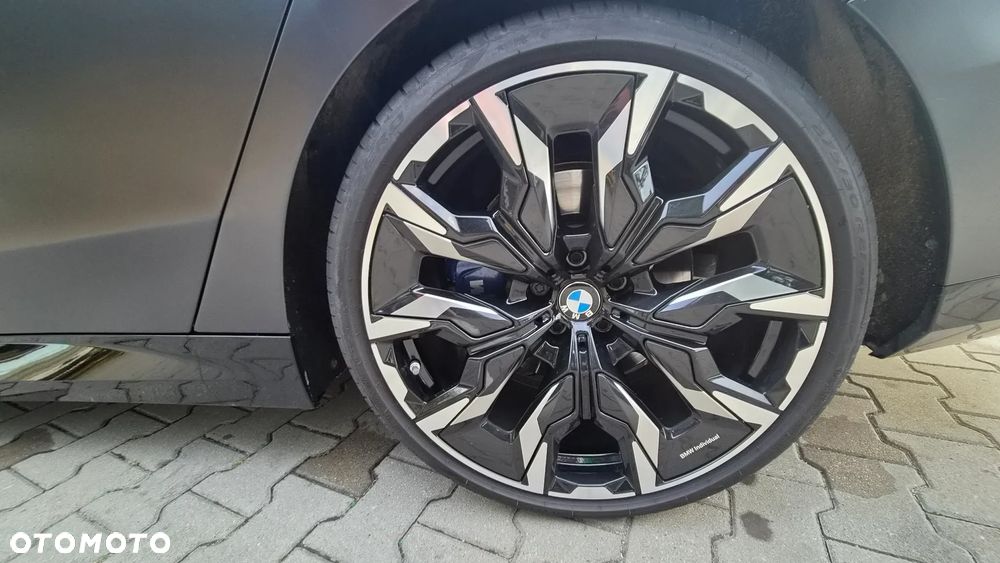 BMW Seria 5 540d xDrive mHEV M Sport - 17