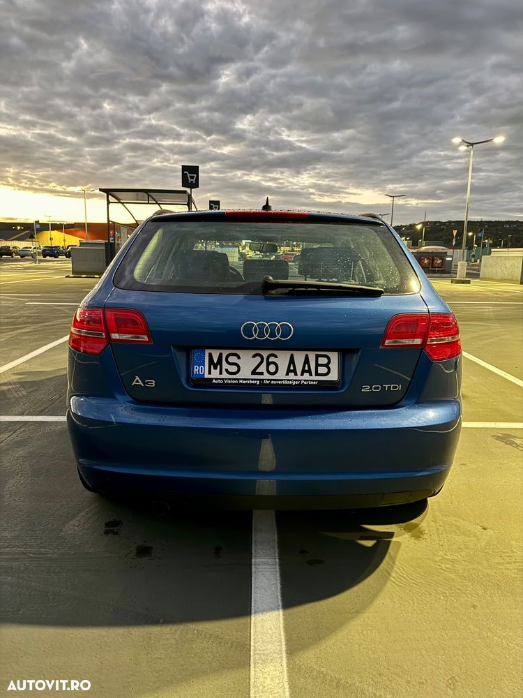 Audi A3 2.0 TDI Sportback Ambiente - 3