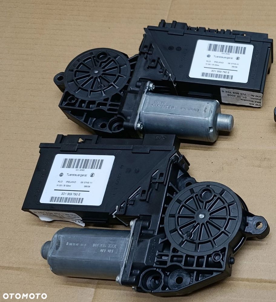 Cayenne I mechanizm silniczek podnoszenia szyby przód przedni lift Europa Porsche - 4