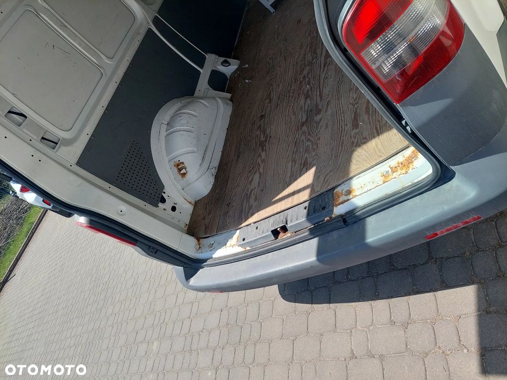 Volkswagen Transporter - 13