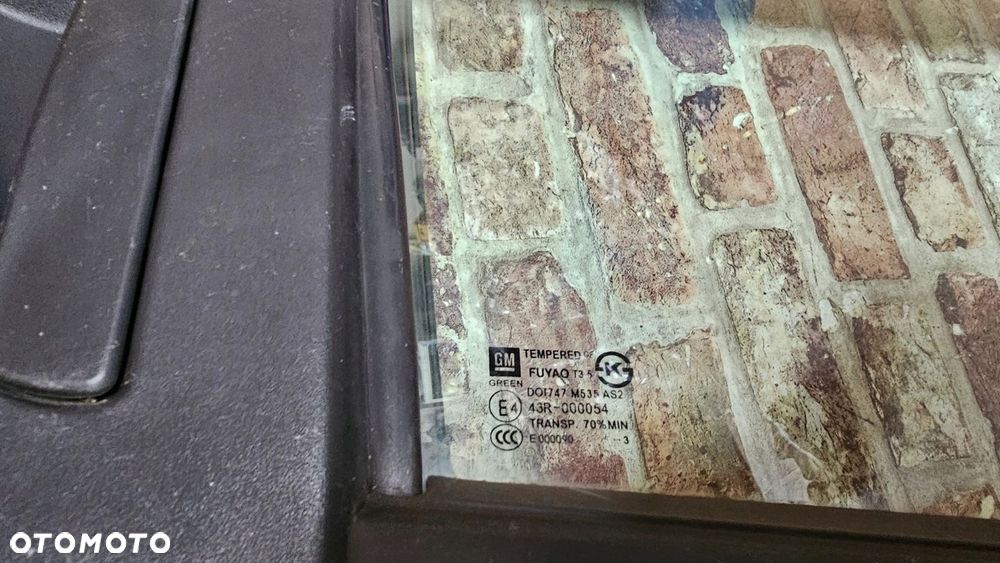 DRZWI TYŁ PRAWE CHEVROLET SPARK M300 2013 KOD GYV - 7