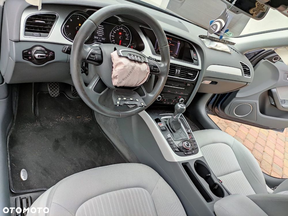 Audi A4 Avant 3.0 TDI - 19