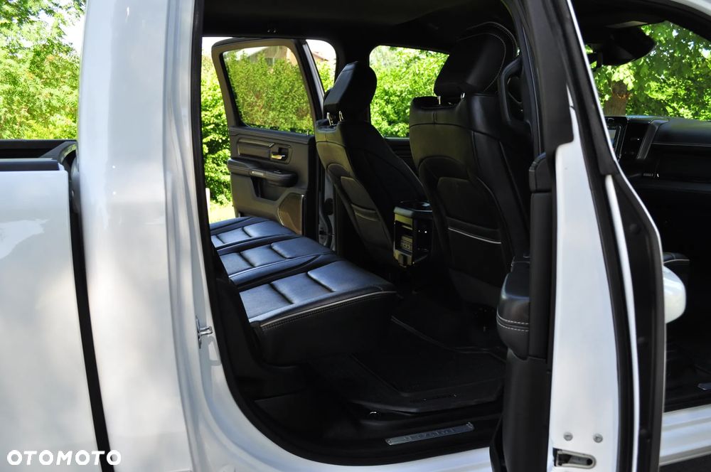 RAM 1500 5.7 Crew Cab Limited - 12