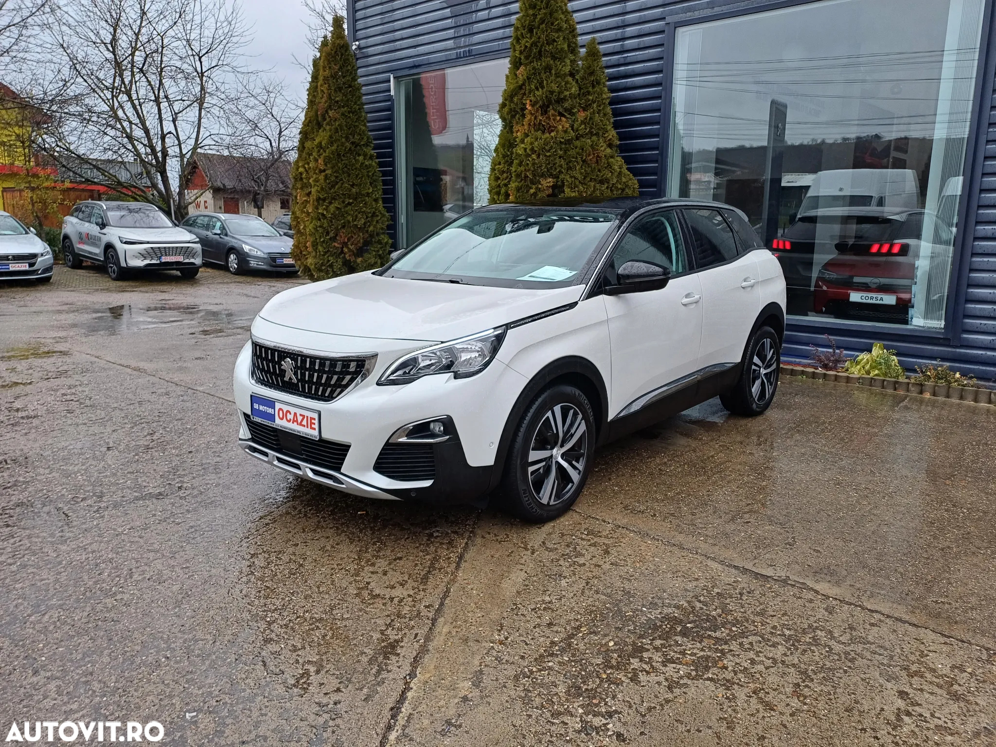 Peugeot 3008 1.2 PureTech S&S EAT8 Allure - 3
