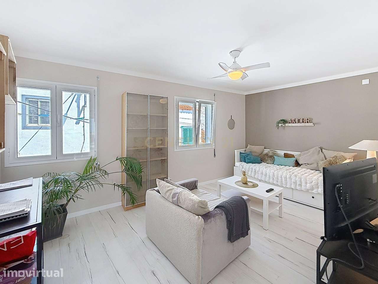 Apartamento T2 para Arrendamento | Vista Mar | Pederneira, Nazaré - Grande imagem: 4/52