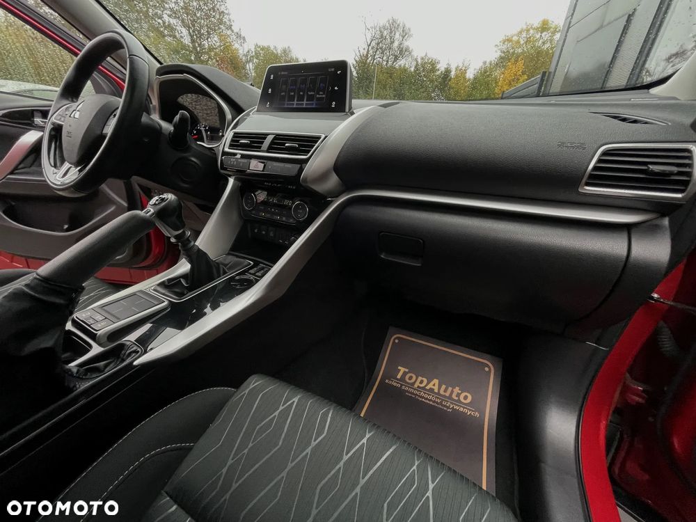 Mitsubishi Eclipse Cross 1.5 T Intense - 18