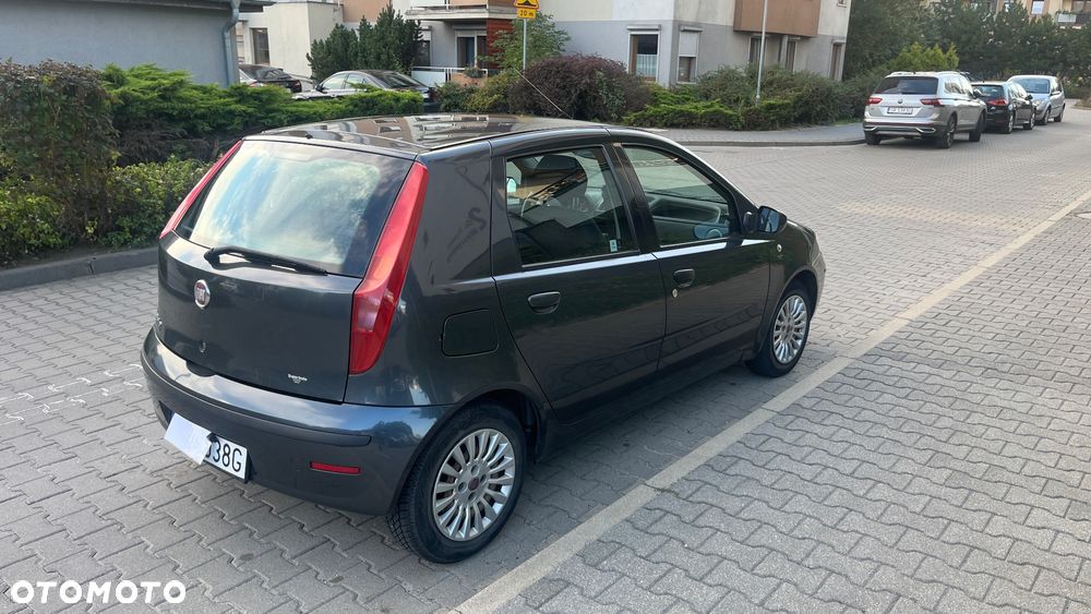 Fiat Punto 1.2 8V - 4