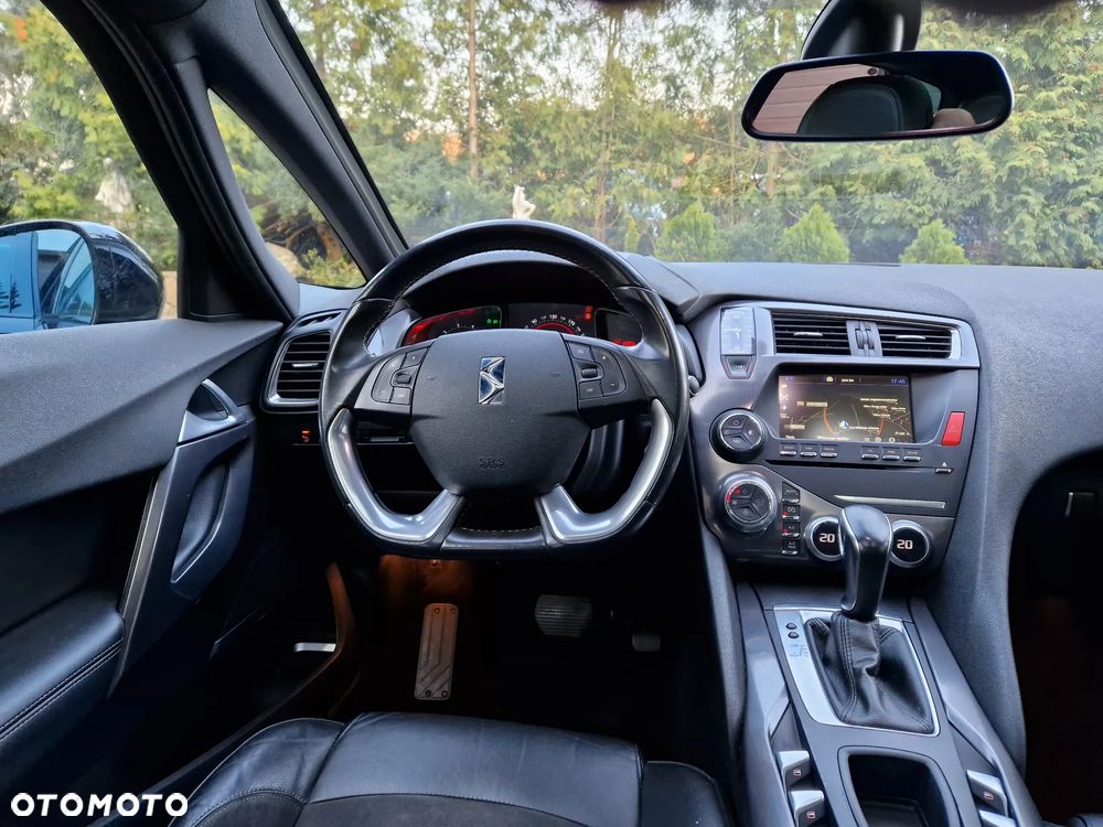 DS Automobiles DS 5 - 15