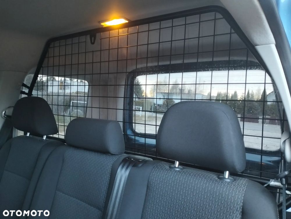 Volkswagen Caddy - 24