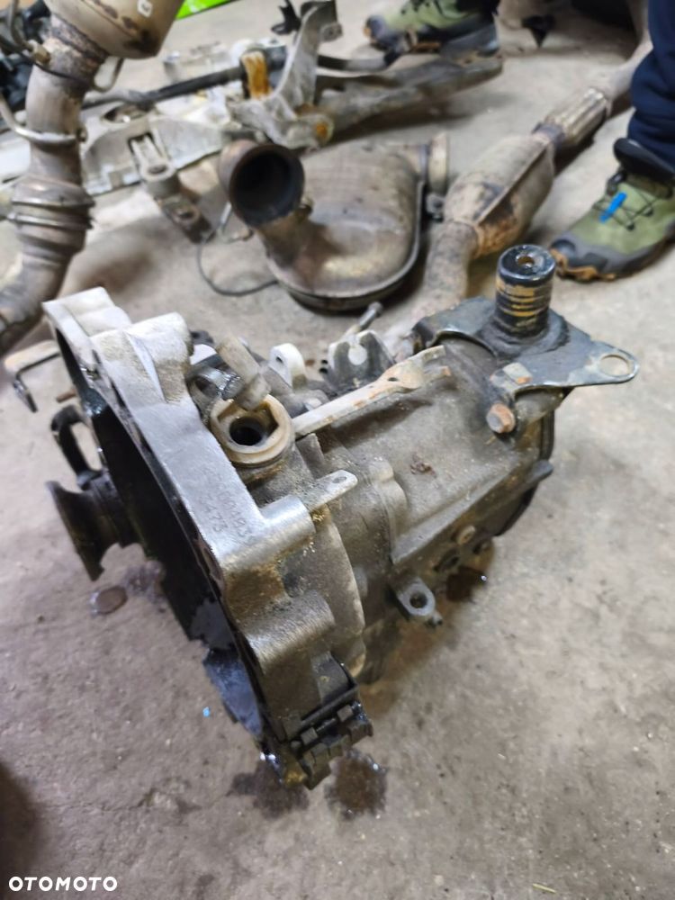 SKRZYNIA BIEGÓW 1.4 8V ERD POLO III 6N LIFT 99-01 - 6