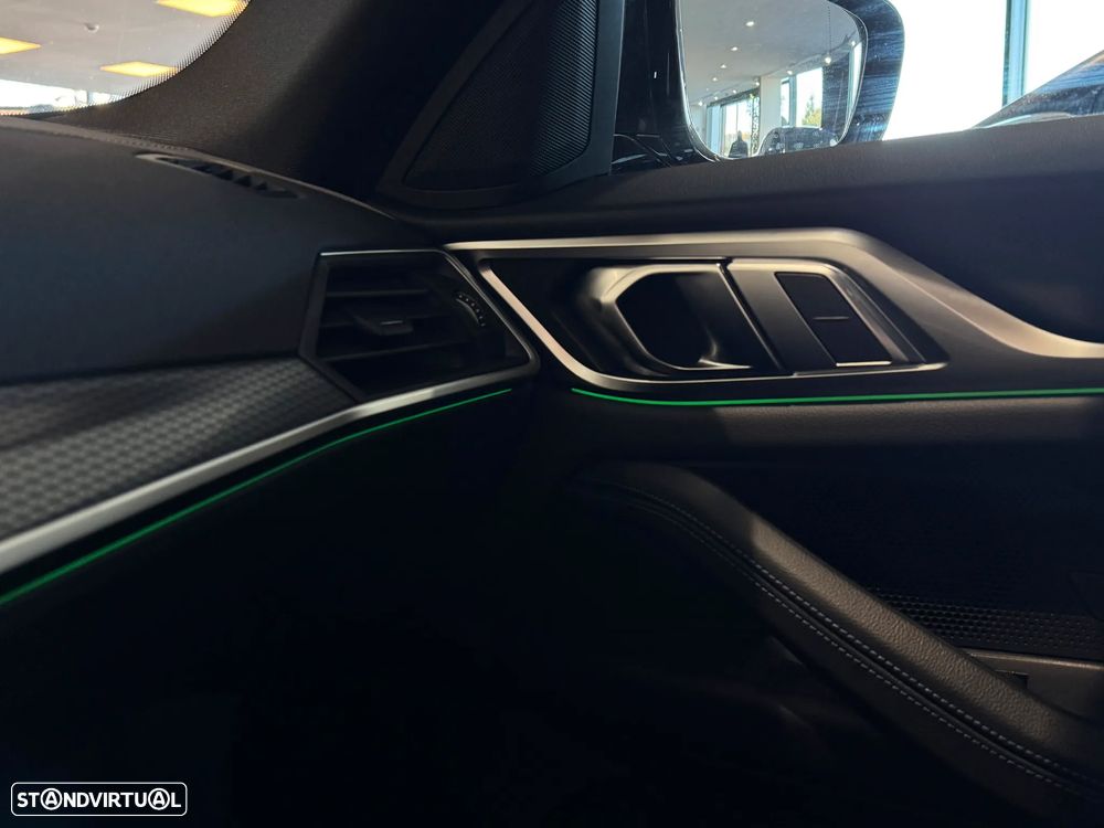 BMW i4 eDrive40 Desportiva M - 14