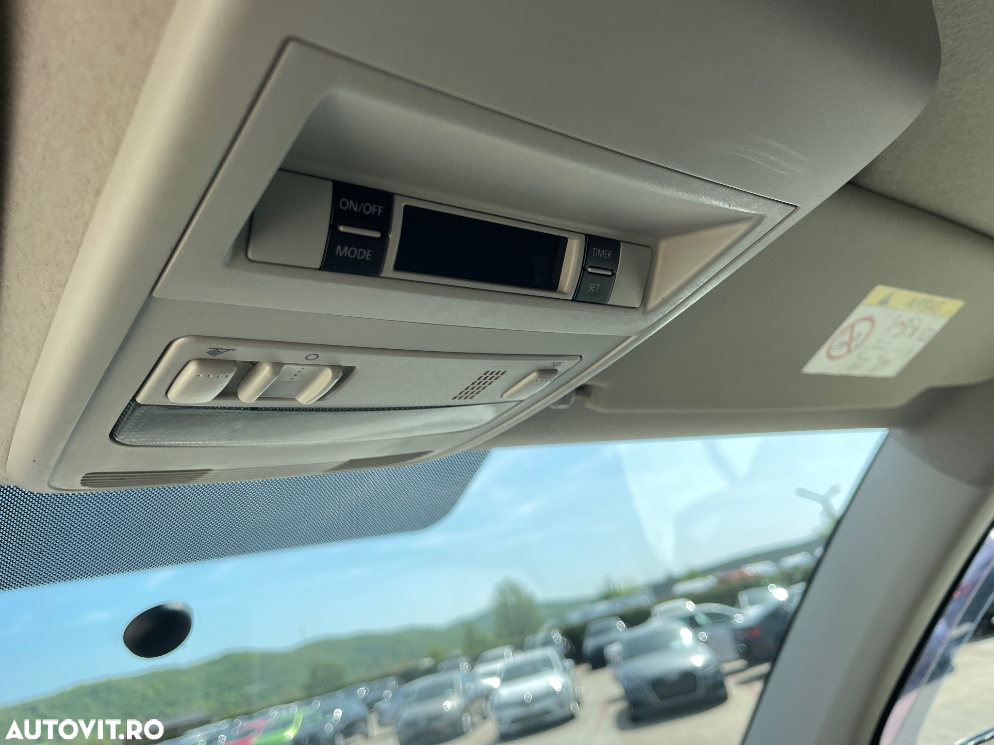 Volkswagen Transporter 2.0TDI  USI SPATE - 37
