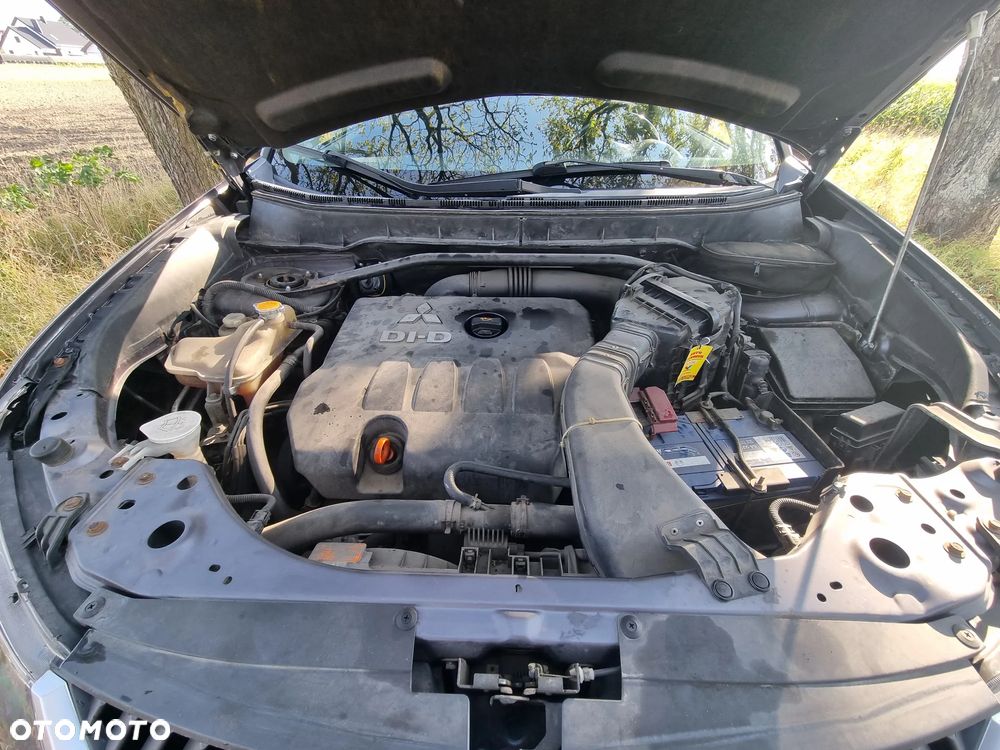Mitsubishi Outlander 2.0 DID Invite SE - 23