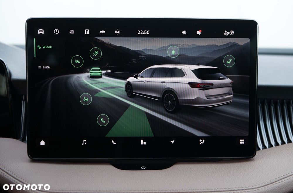 Skoda Superb 2.0 TDI SCR L&K DSG - 37