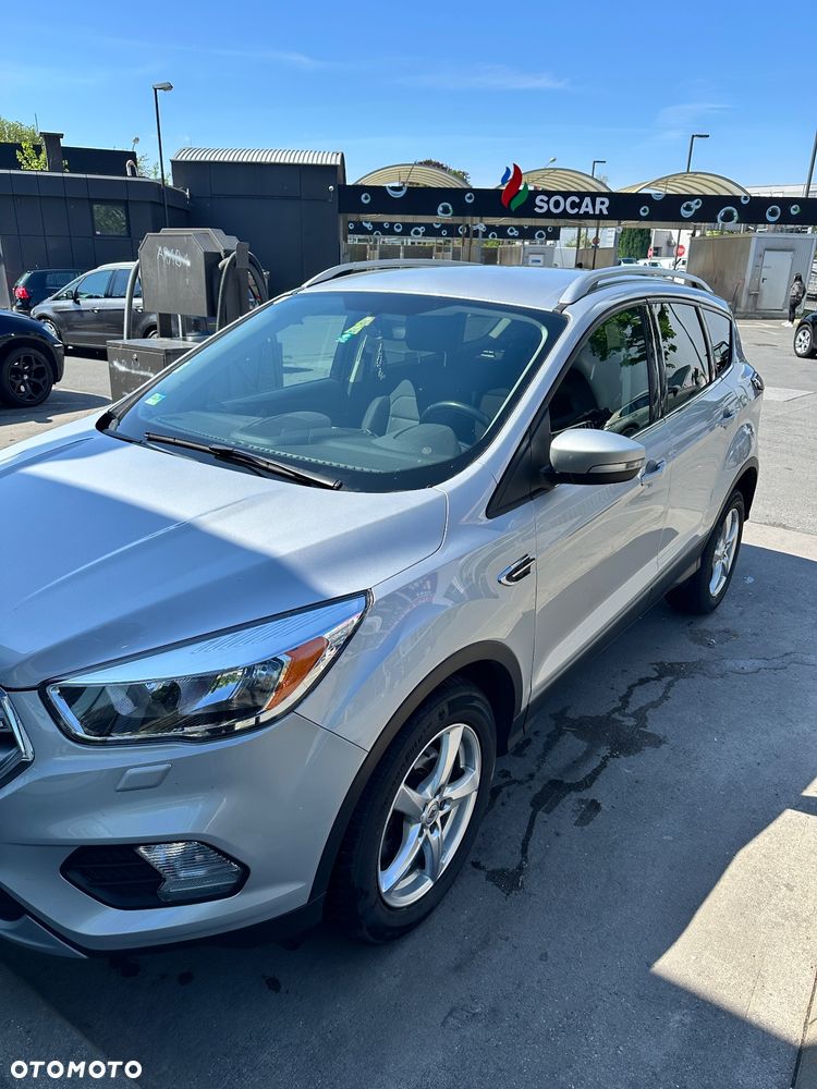 Ford Kuga 1.5 EcoBoost FWD Trend ASS - 4