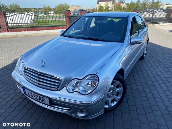 Mercedes-Benz Klasa C 180 Kompressor Elegance
