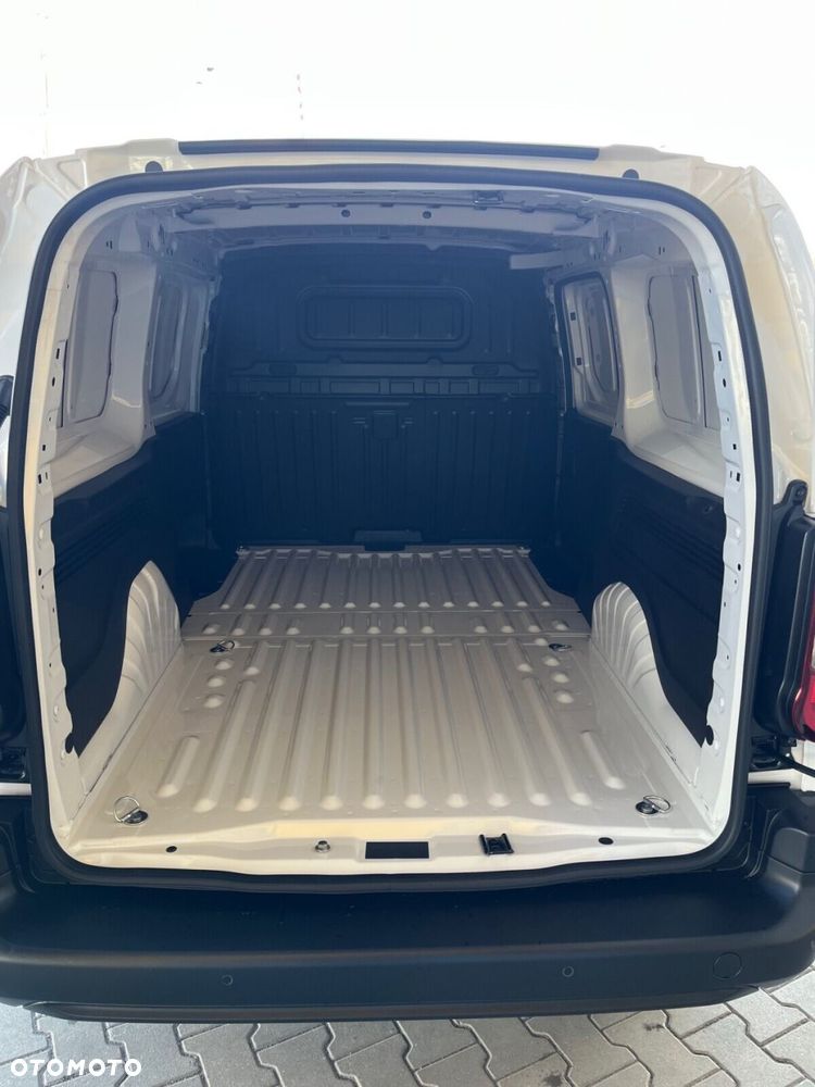 Opel Combo Cargo Furgon XL 1.5 T.Diesel 130KM MT6 - 5