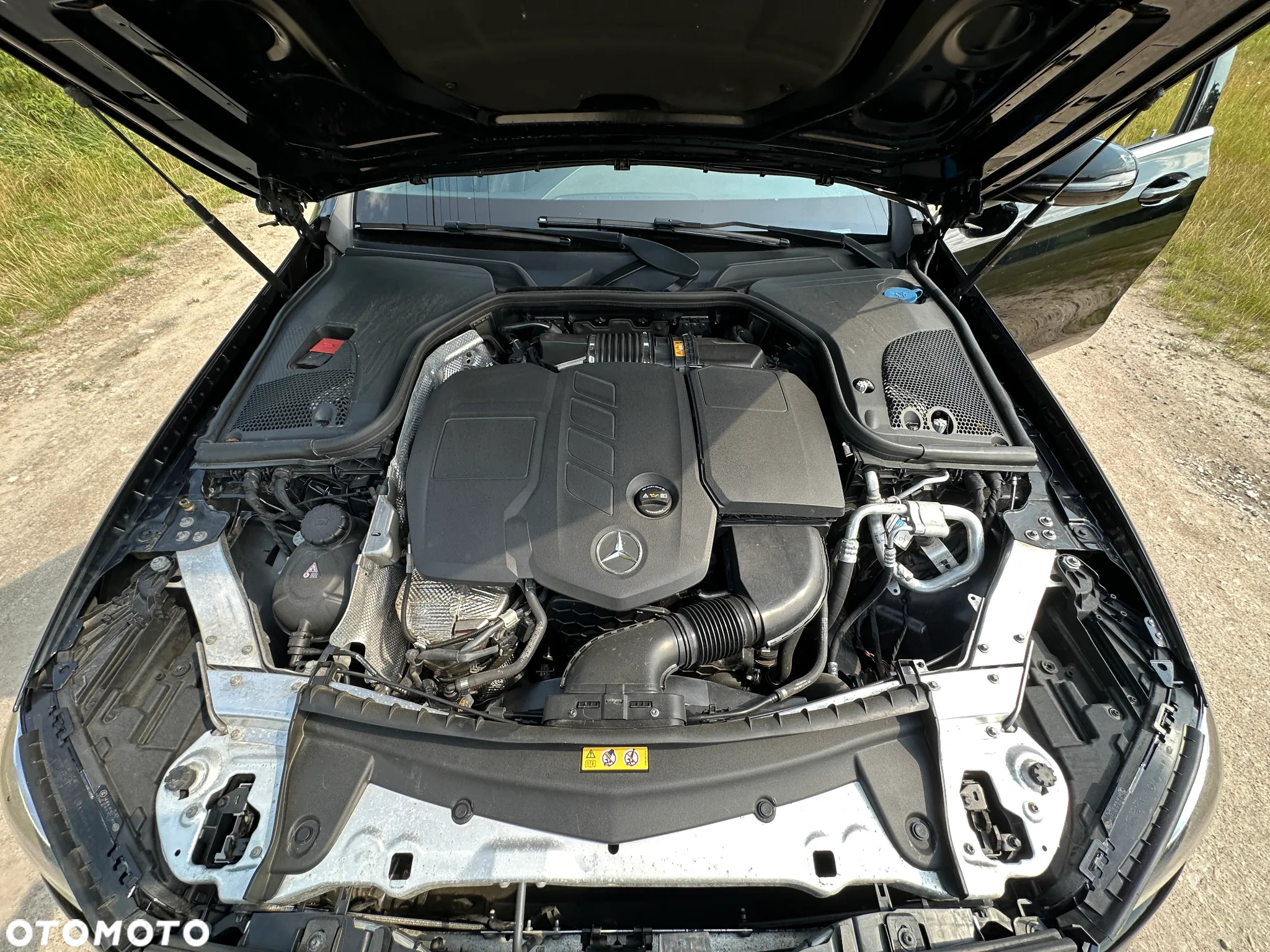 Mercedes-Benz Klasa E 200 d 9G-TRONIC - 15