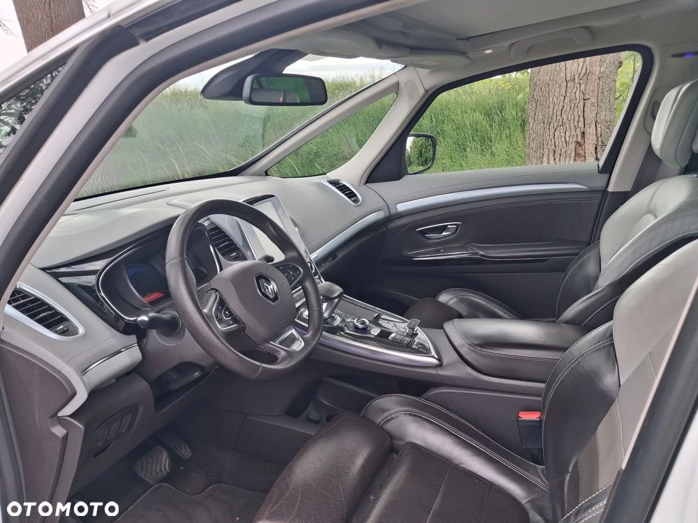Renault Espace 1.6 dCi Energy Initiale Paris EDC 7os - 12