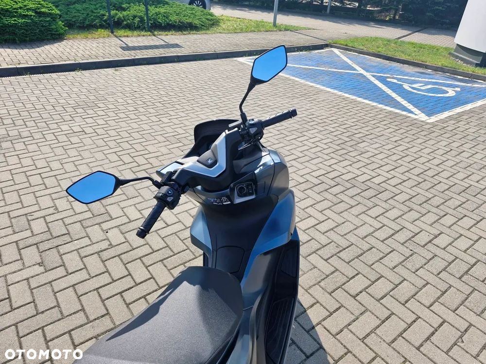 Honda PCX - 8