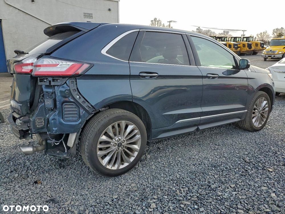 Ford Edge - 6