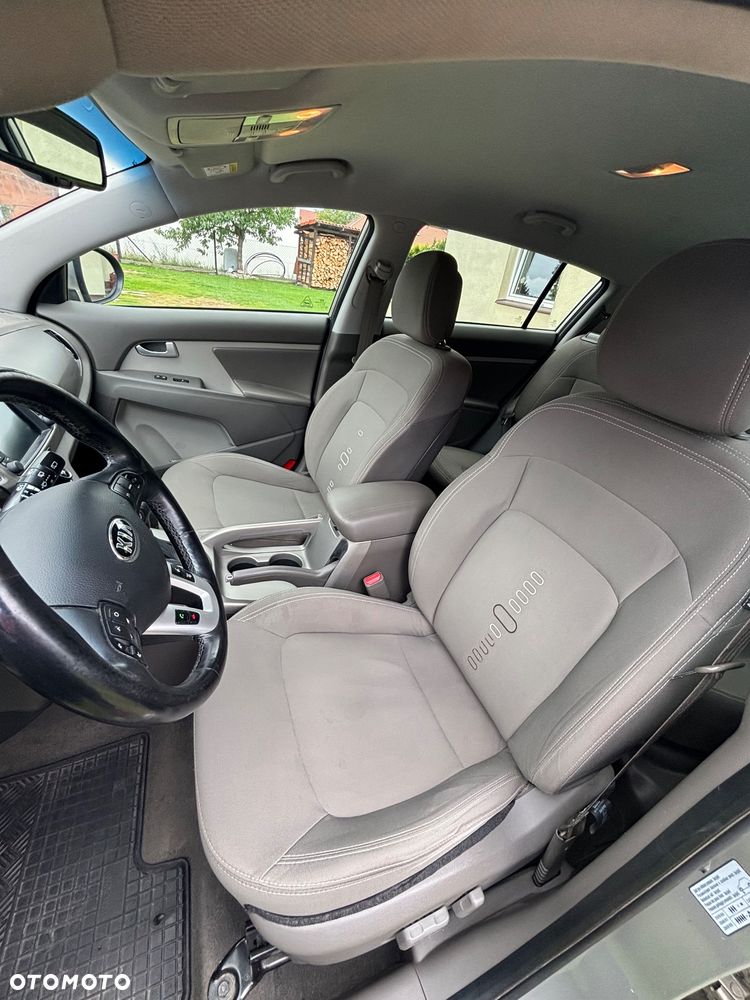Kia Sportage 2.0 GDI L AWD - 9