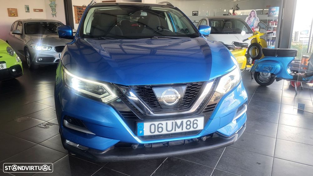 Nissan Qashqai 1.5 dCi N-Connecta J18 - 1