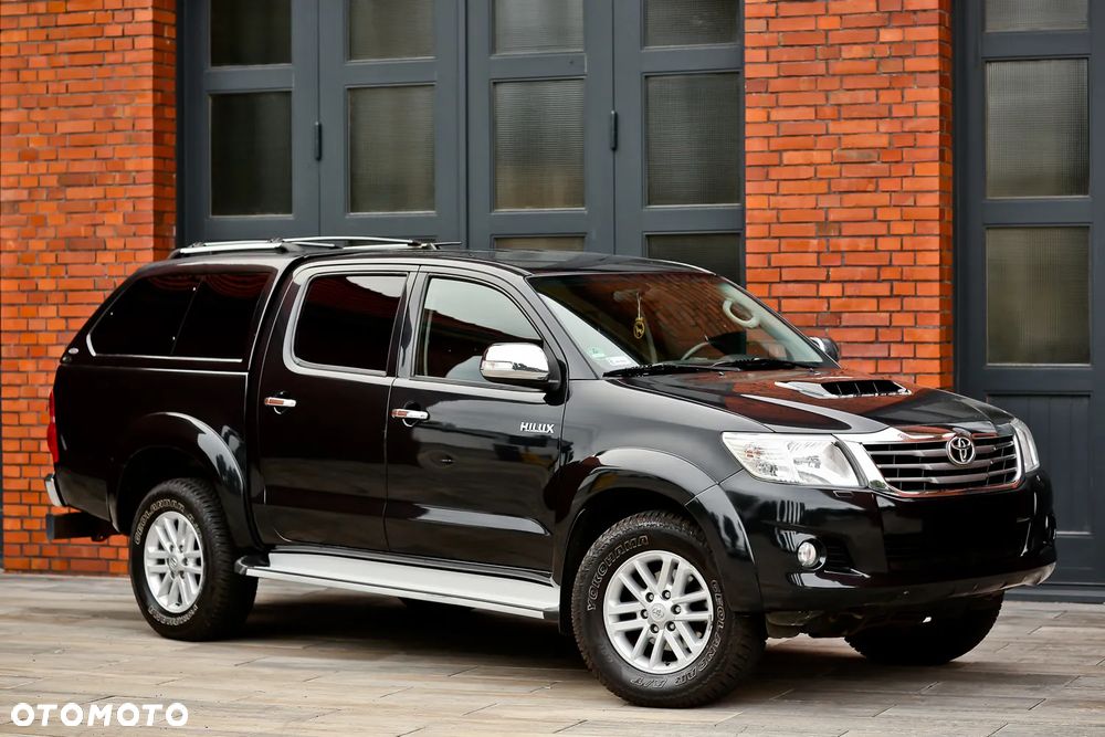 Toyota Hilux 3.0 D-4D Adventure - 1