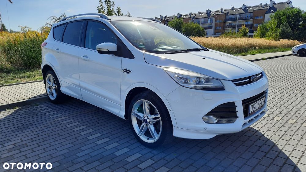 Ford Kuga - 1