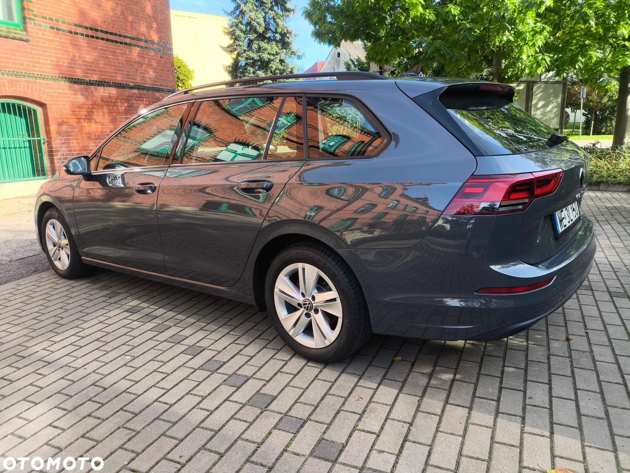 Volkswagen Golf - 5