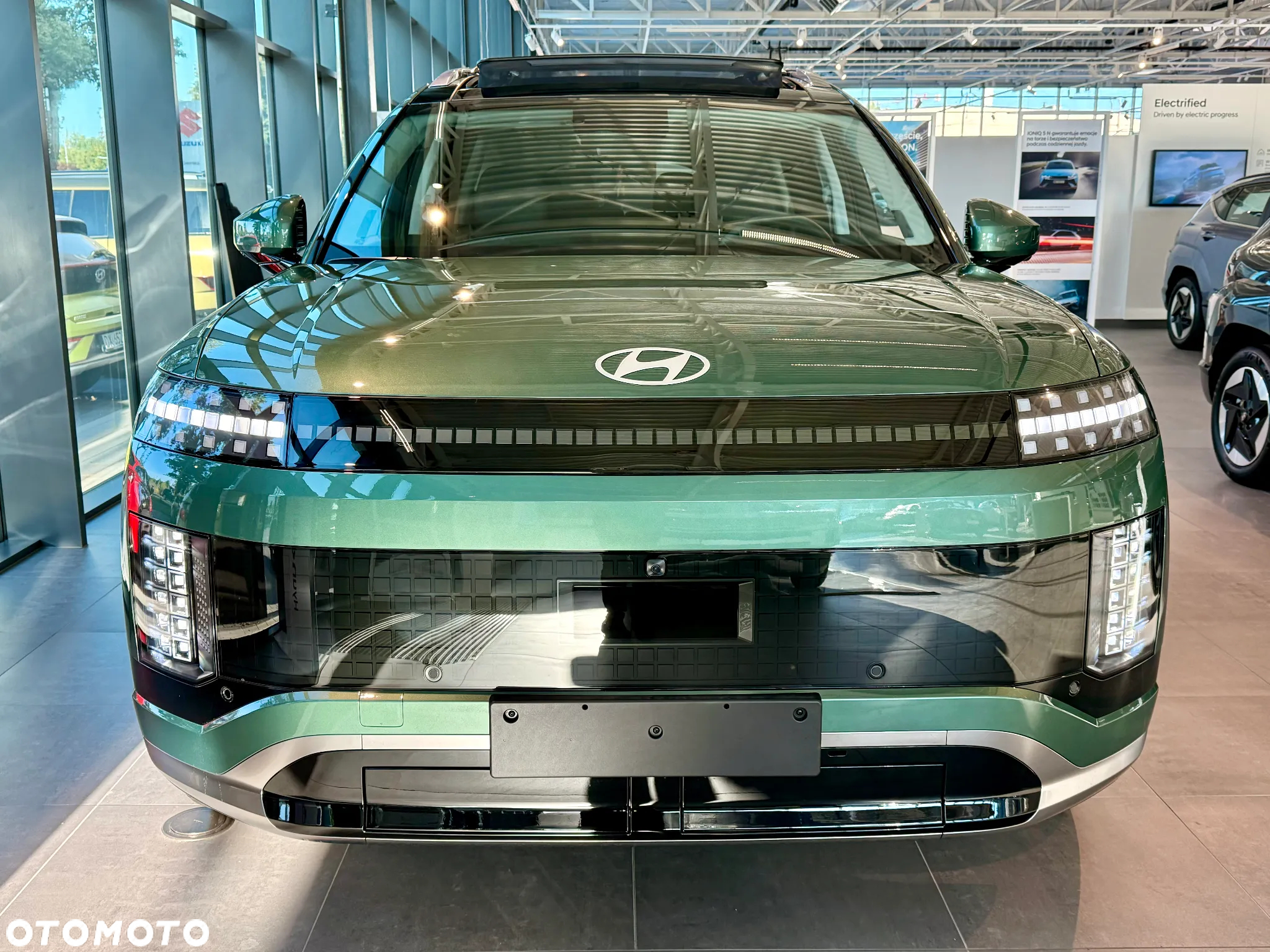 Hyundai IONIQ 9 110kWh Calligraphy AWD - 2