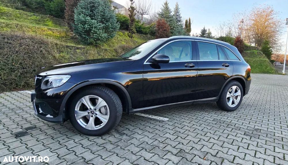 Mercedes-Benz GLC - 22