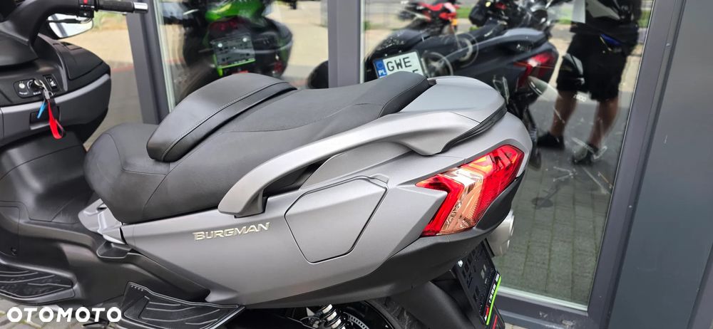 Suzuki Burgman - 38