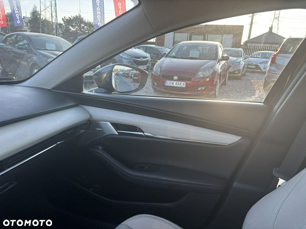 Mazda 3 - 28