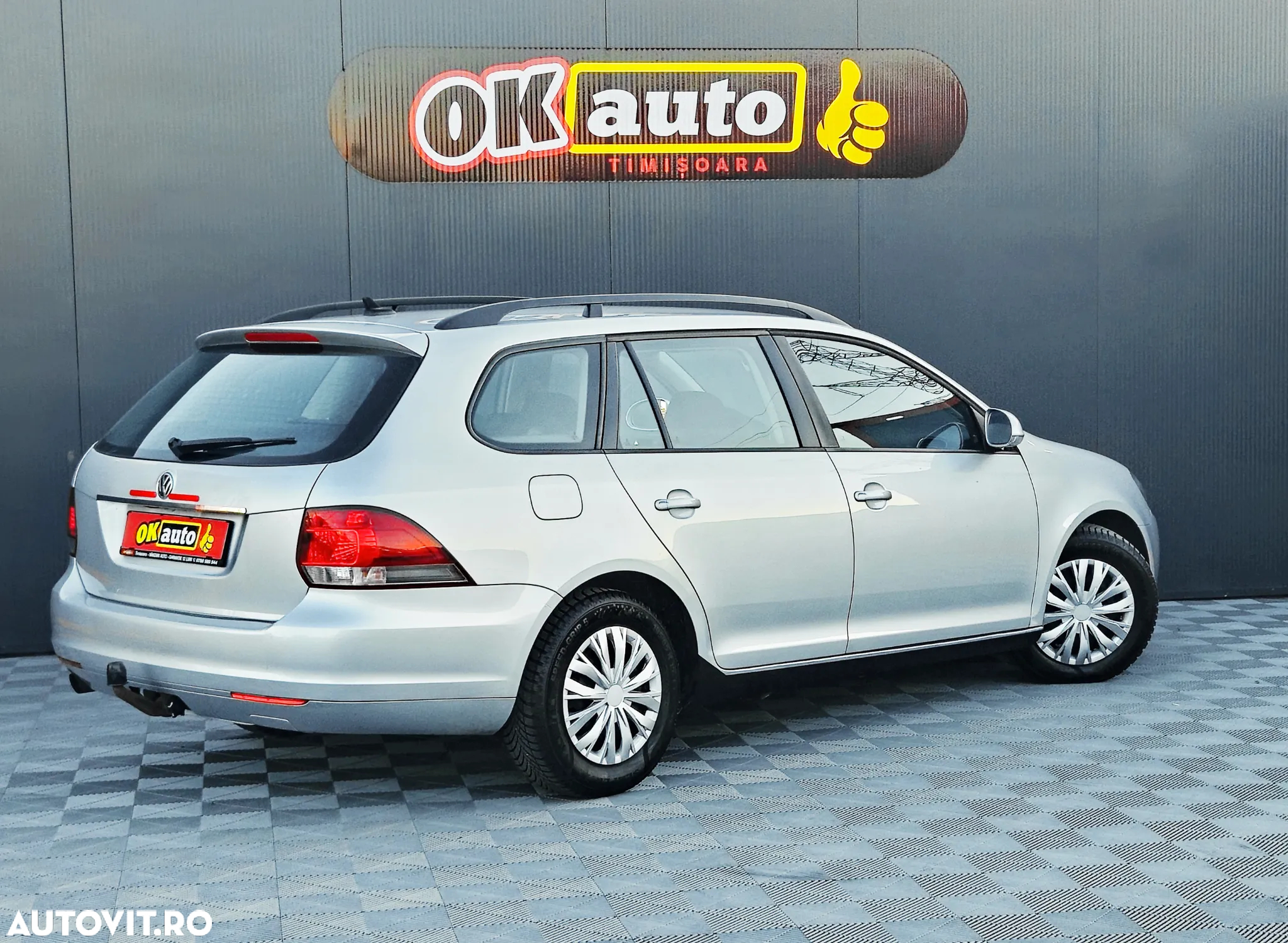 Volkswagen Golf - 4