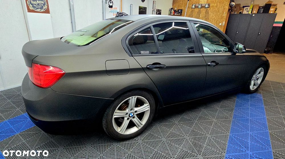 BMW Seria 3 - 4