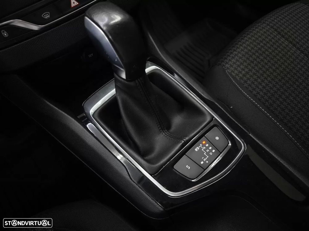 Peugeot 308 1.6 BlueHDi Allure J17 EAT6 — fotografia 39