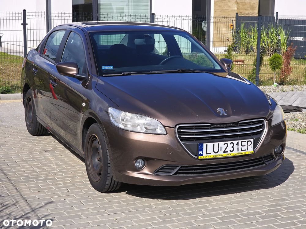 Peugeot 301 1.6 HDi Active - 1