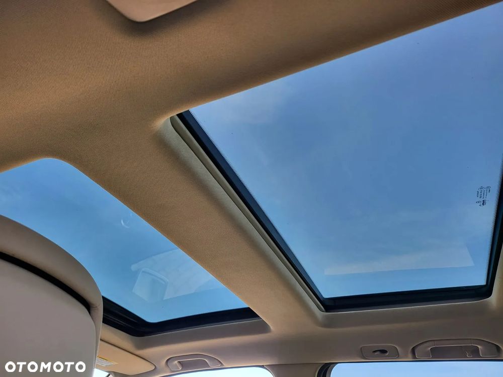 Mercedes-Benz GLK 350 4Matic BlueEFFICIENCY 7G-TRONIC - 26