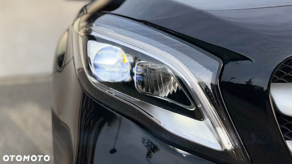 Mercedes-Benz GLA 200 (CDI) d 4Matic 7G-DCT AMG Line - 9