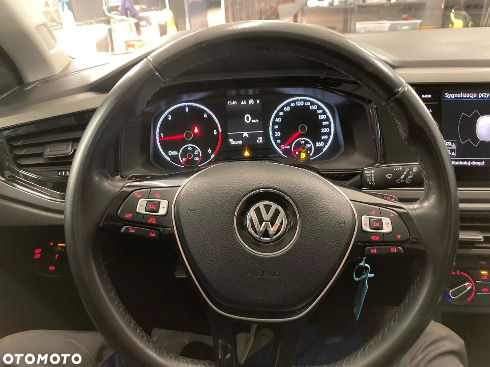 Volkswagen Polo 1.6 TDI SCR DSG Comfortline - 21