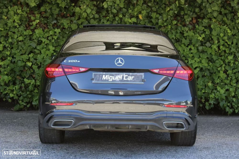 Mercedes-Benz C 300 e AMG Line - 10
