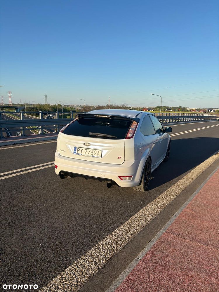 Ford Focus 2.5 ST - 3